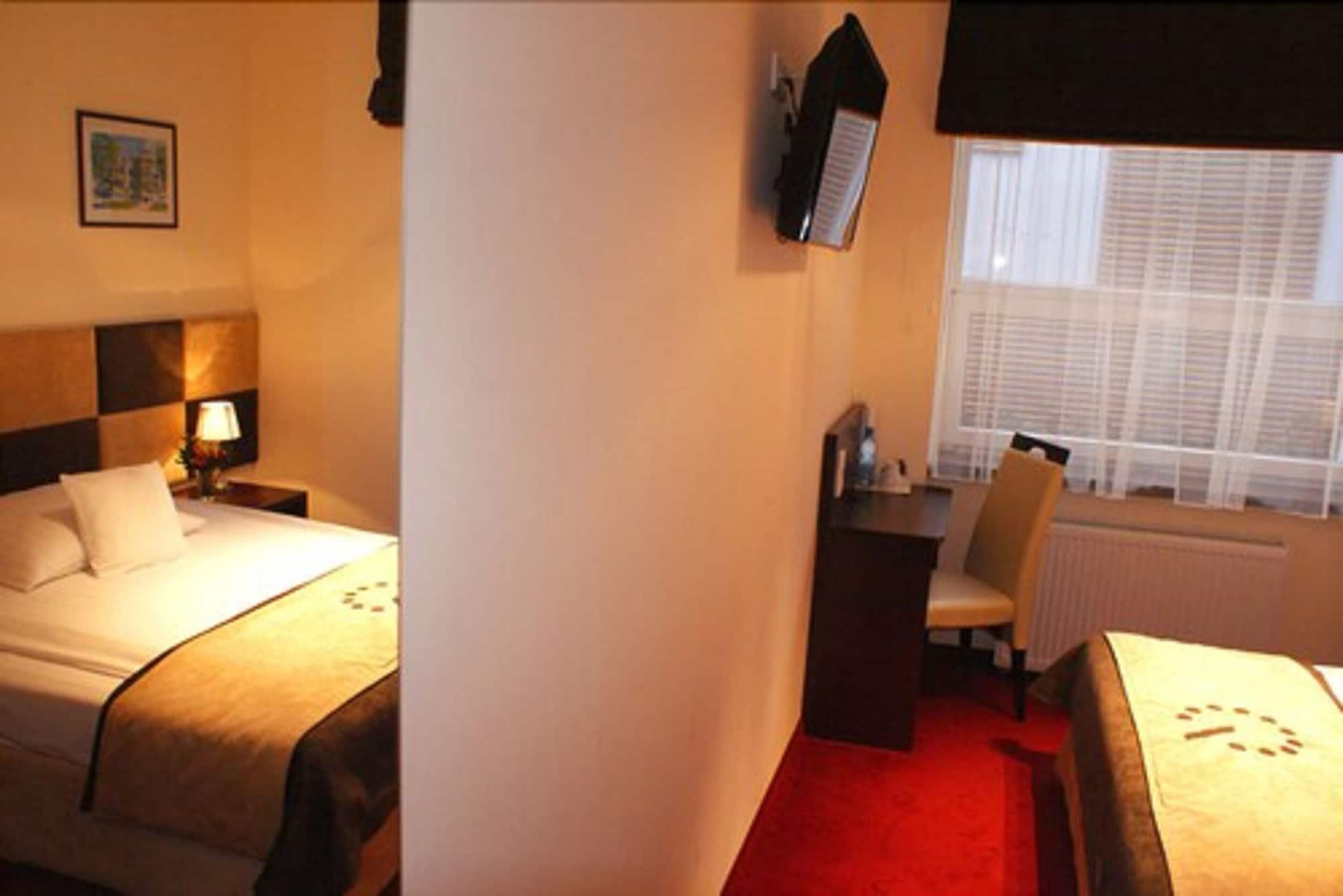 Boutique Hotel'S I Milionowa Łódź Kültér fotó